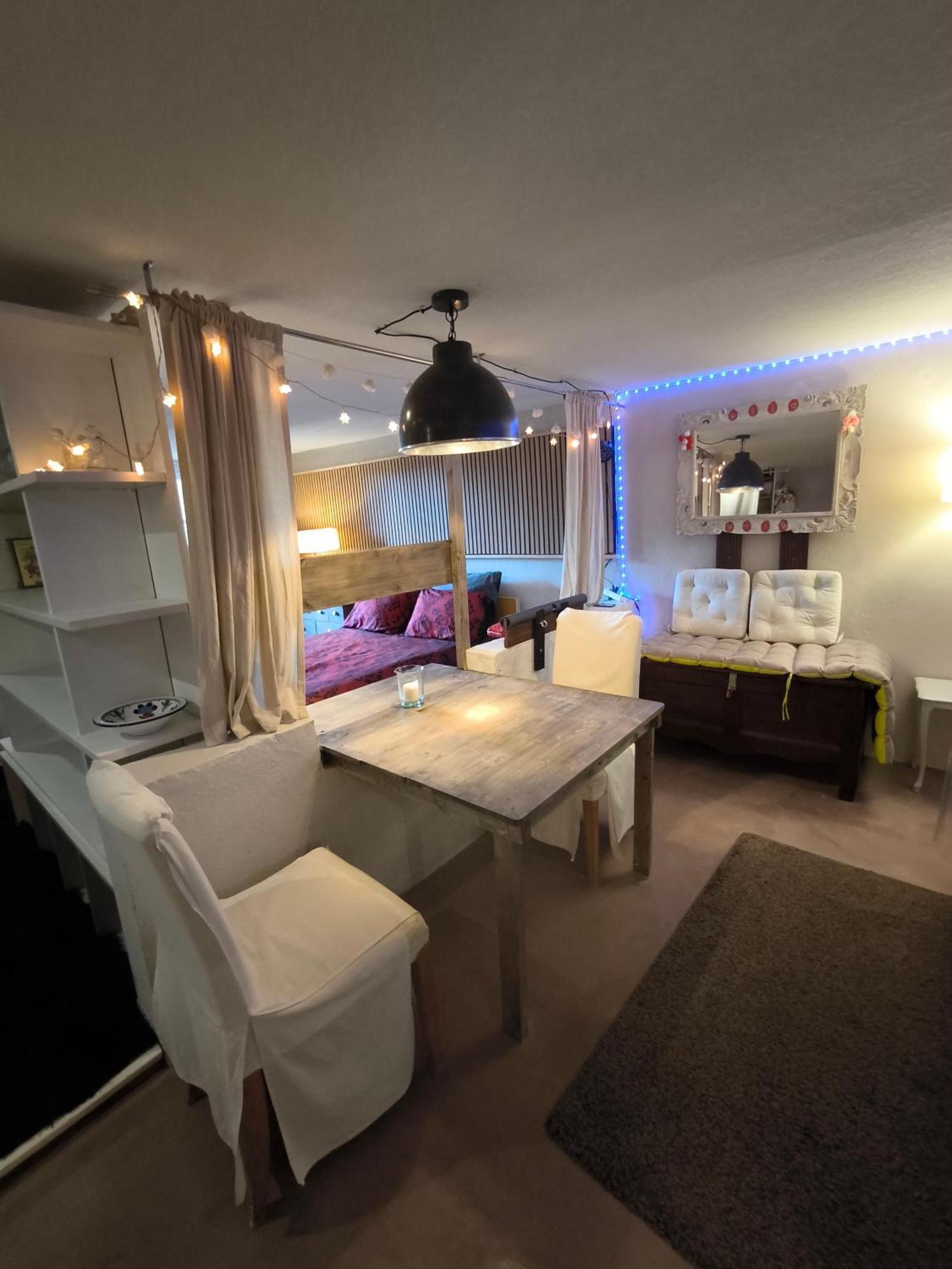 Love-Room Discret 40 M2 Bormes Les Mimosas Village Avec Terrasse Dış mekan fotoğraf